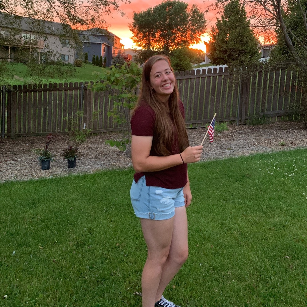 Meet your Posher, Anna